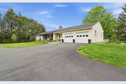 73 N Maple St, Hadley, MA 01035 - Photo 5