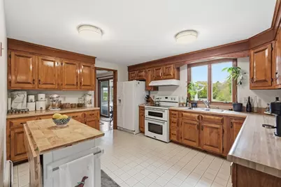 73 N Maple St, Hadley, MA 01035 - Photo 11