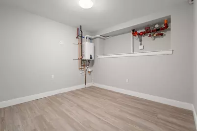 123-125 Centre St #TH4, Boston, MA 02124 - Photo 25