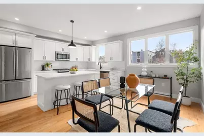 123-125 Centre St #TH4, Boston, MA 02124 - Photo 5