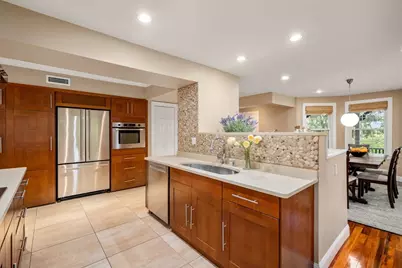 131 S Central Avenue, Quincy, MA 02170 - Photo 5