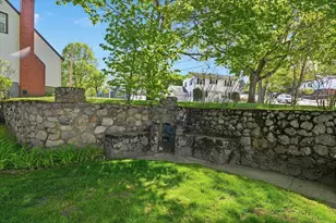 12 Cannon Rock Rd, Lynn, MA 01904 - Photo 33