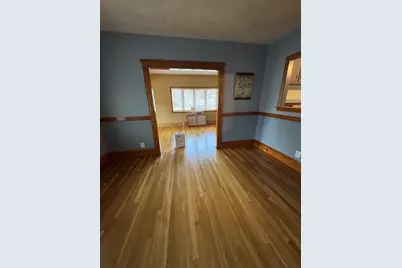 2 Rosedale Ave, Everett, MA 02149 - Photo 3