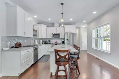122 Milton St #122, Dedham, MA 02026 - Photo 11