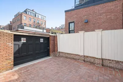 7 Upton St #1, Boston, MA 02118 - Photo 19