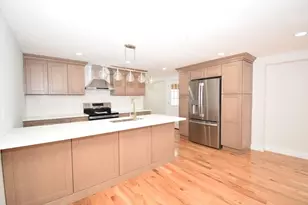 386 June St, Worcester, MA 01602 - Photo 3