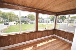 386 June St, Worcester, MA 01602 - Photo 11