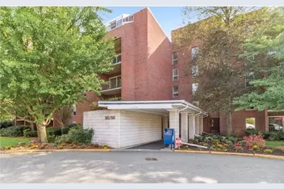 55-56 Broadlawn Park #307, Boston, MA 02467 - Photo 9