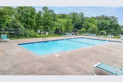 55-56 Broadlawn Park #307, Boston, MA 02467 - Photo 13