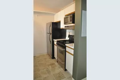 133 Commander Shea Blvd #802, Quincy, MA 02171 - Photo 3