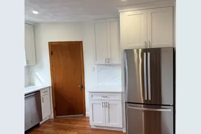 91 Greaton Rd #2, Boston, MA 02132 - Photo 5