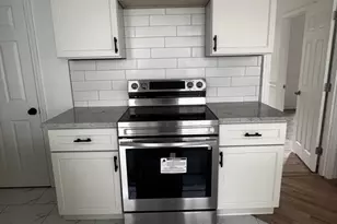 19 Reeves St, Worcester, MA 01607 - Photo 5