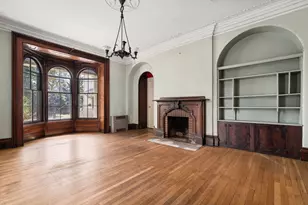 19 Linden St, Brookline, MA 02445 - Photo 7