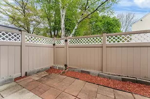 42 Village Brook Ln, Natick, MA 01760 - Photo 11