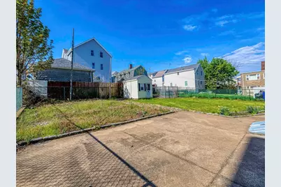 455 Middle St, Fall River, MA 02724 - Photo 41