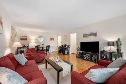 33 Pond Ave #409, Brookline, MA 02445 - Photo 7