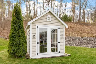 23 Dobson Cir, Leominster, MA 01453 - Photo 5