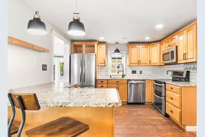 16 Ranch St, North Attleboro, MA 02760 - Photo 3