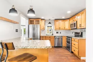 16 Ranch St, North Attleboro, MA 02760 - Photo 3