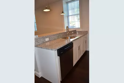 6 Admiral's Way #1, Chelsea, MA 02150 - Photo 5