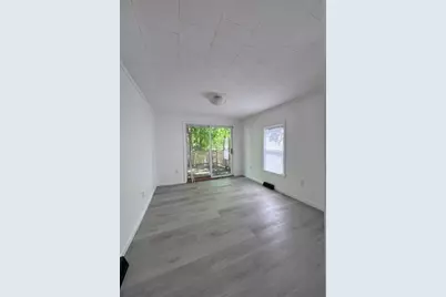 721 Blossom St, Fitchburg, MA 01420 - Photo 19