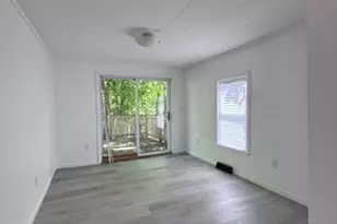 721 Blossom St, Fitchburg, MA 01420 - Photo 19