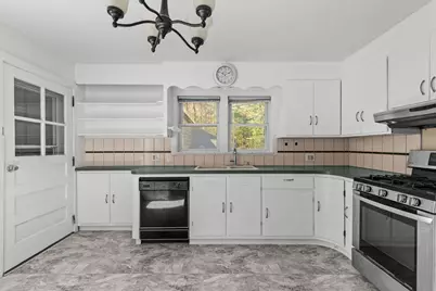 52 Clear Pond Rd, Lakeville, MA 02347 - Photo 17
