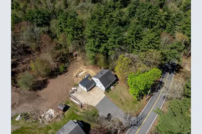 52 Clear Pond Rd, Lakeville, MA 02347 - Photo 5