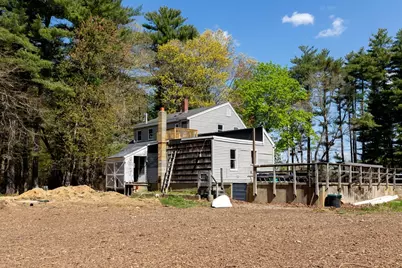 52 Clear Pond Rd, Lakeville, MA 02347 - Photo 3