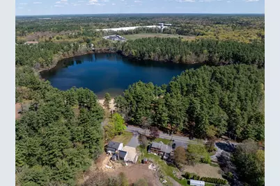 52 Clear Pond Rd, Lakeville, MA 02347 - Photo 7