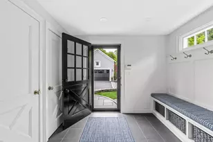 37 Lincoln St, Hingham, MA 02043 - Photo 9