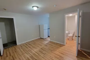 28 Prescott St, Leominster, MA 01453 - Photo 11