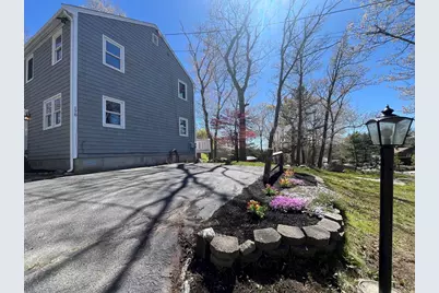 176 Main St #A, Rockport, MA 01966 - Photo 3