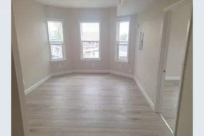 241 Walnut St #3, Chelsea, MA 02150 - Photo 3