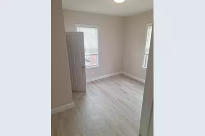 241 Walnut St #3, Chelsea, MA 02150 - Photo 5