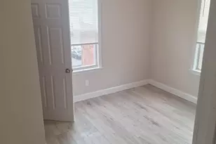 241 Walnut St, Chelsea, MA 02150 - Photo 5
