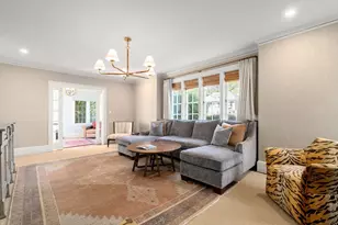 47 Yale St, Winchester, MA 01890 - Photo 3