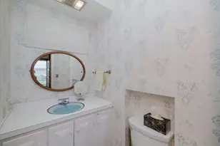 83 Dudley St, New Bedford, MA 02744 - Photo 11
