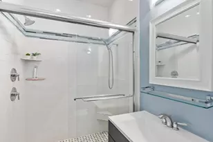 15 Howell St, Boston, MA 02125 - Photo 13