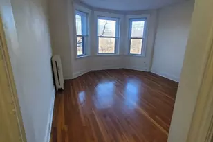 364 Riverway, Boston, MA 02115 - Photo 9
