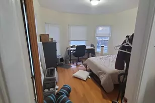 185 Beacon St, Somerville, MA 02143 - Photo 5