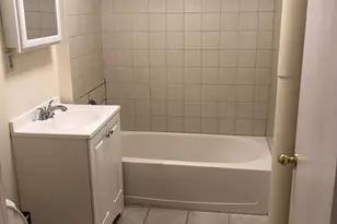 132 5 Oxford St, Cambridge, MA 02140 - Photo 5