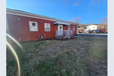 48 School, Lincoln, RI 02802 - Photo 3