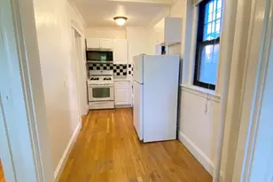 122 Riverway, Boston, MA 02215 - Photo 5