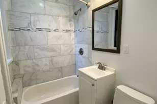 122 Riverway, Boston, MA 02215 - Photo 9