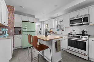10 Crandall St, Boston, MA 02131 - Photo 11