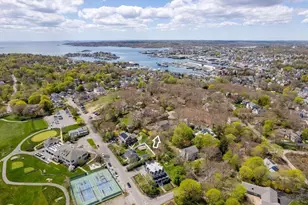 4 Graystone Rd, Gloucester, MA 01930 - Photo 3