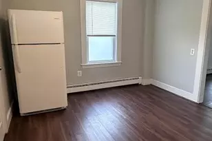 27 McKenn St, Waltham, MA 02453 - Photo 9