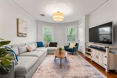 1469 Centre St #2, Newton, MA 02461 - Photo 13