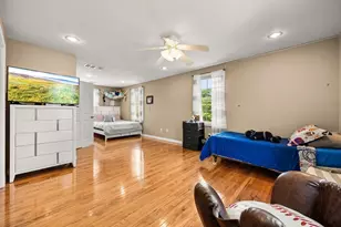 64 Railroad Ave, Taunton, MA 02780 - Photo 35